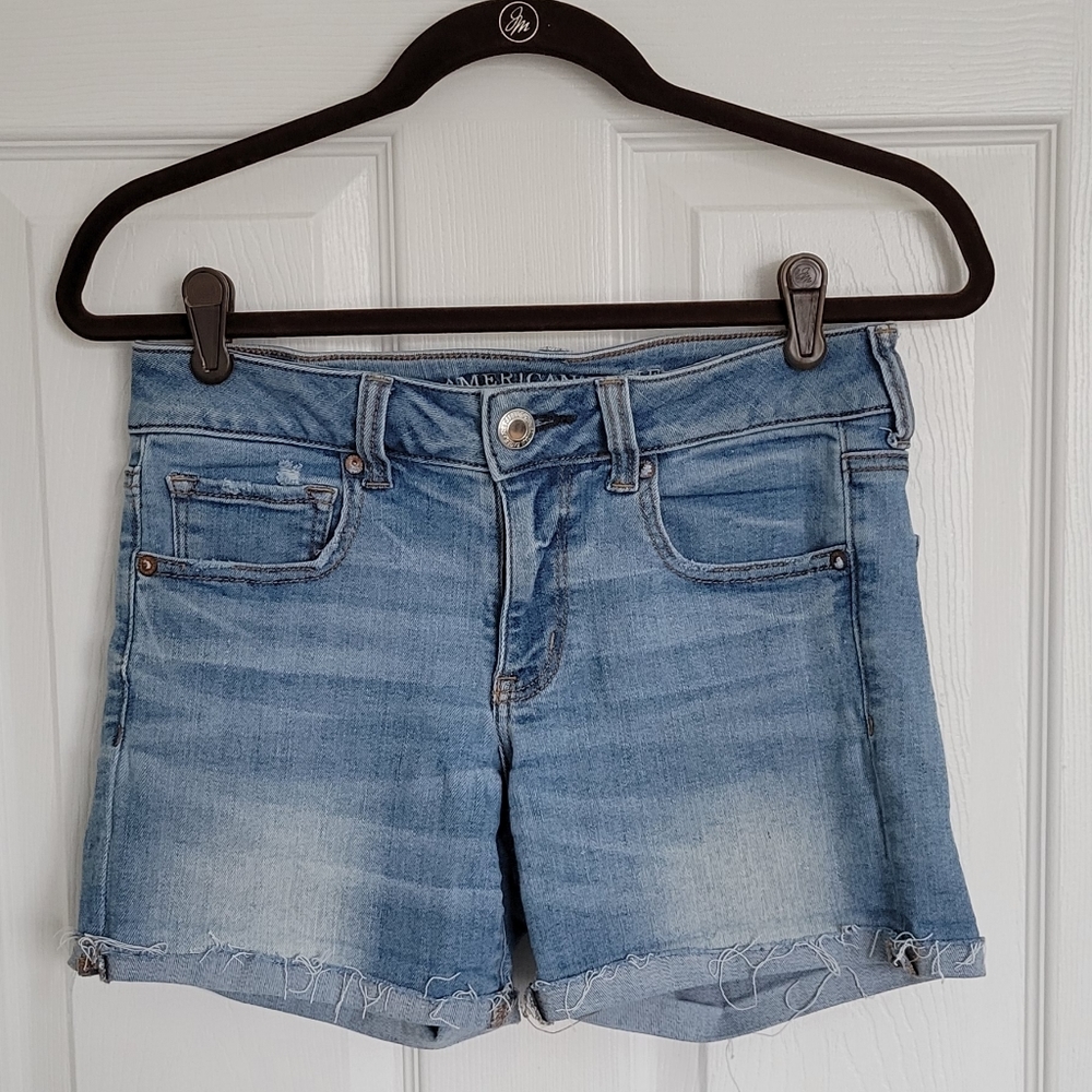 American eagle light wash midi shorts